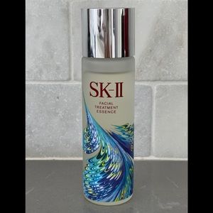SK-II FACIAL TREATMENT ESSENCE